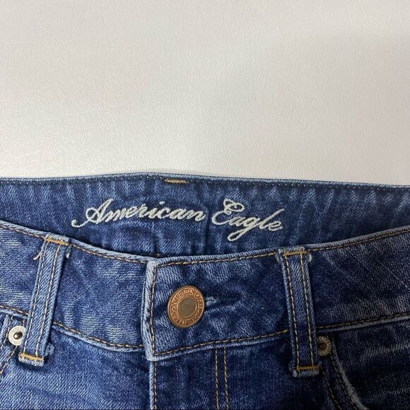 American Eagle Outfitters | Factory Distressed Shorts - Picture 2 of 4